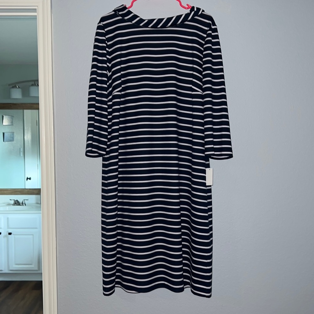 3/4 length sleeve dress